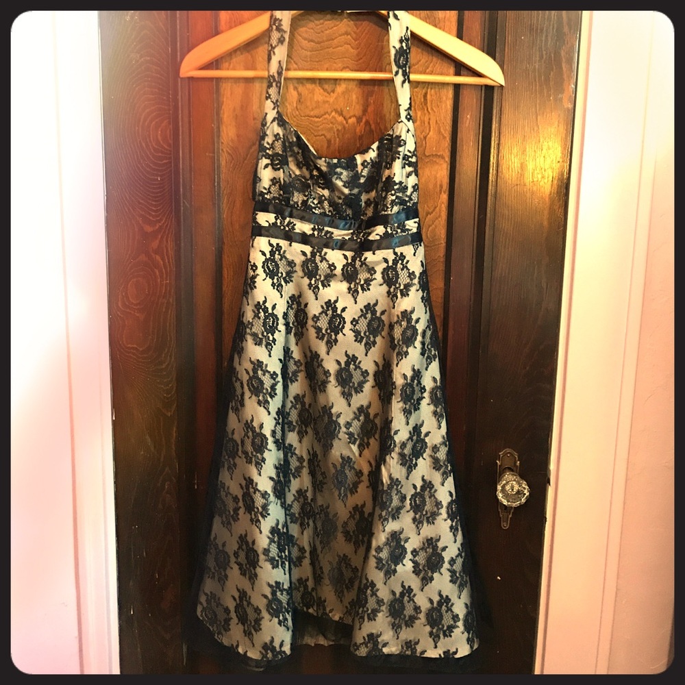 Zum Zum by Niki Livas Formal Halter Dress with Lace Overlay Size 5-6